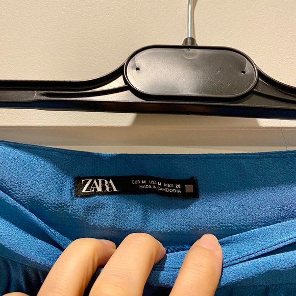 Zara pleated asymmetric skirt size M - Picture 2 of 6